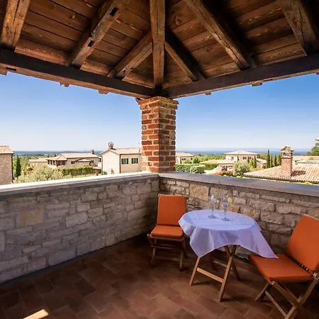 Villa Villas Heraki By Istarski Dvori *
