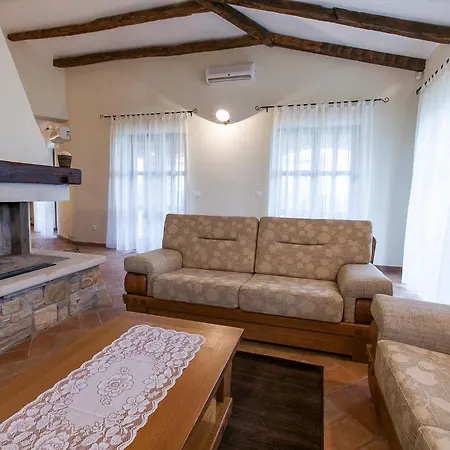 Villa Villas Heraki By Istarski Dvori